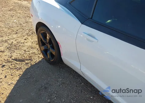 2013 Chevrolet Camaro 2Lt from USA, damaged, VIN 2G1FC1E35D9197813